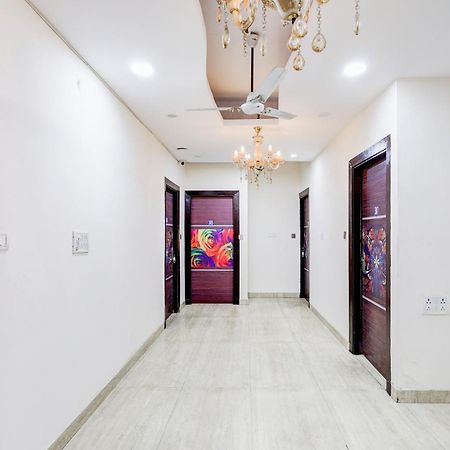 Hotel O Clock Tower Inn New Delhi Buitenkant foto